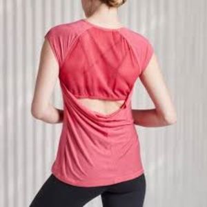 Shape breeze back tank